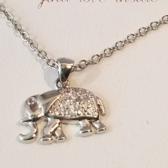 Bella Vie Silver Plated Elephant Necklace Gift Boxed NWT - Picture 4 of 6